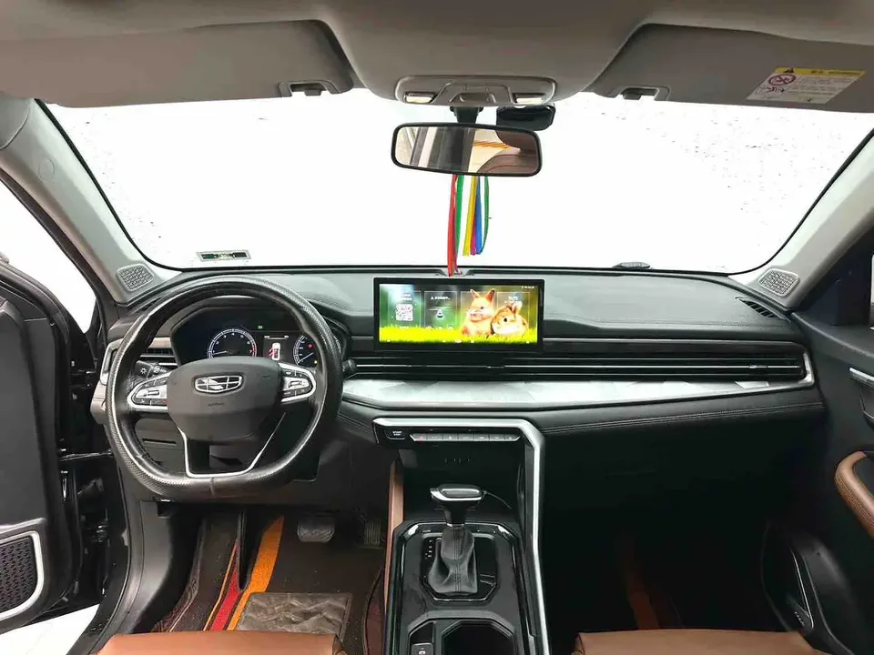 Geely Vision X6 PRO 1.4T Automatic Premium Edition 2022 — миниатюра 5