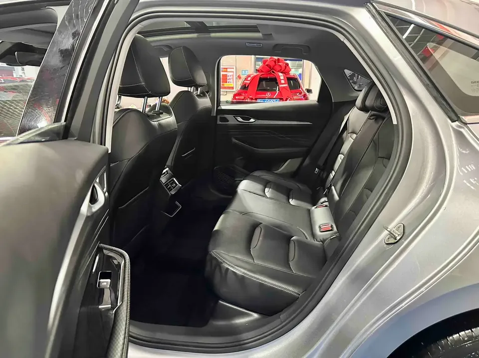 Geely Preface Xing Rui 2.0T Luxury 2023 — миниатюра 5