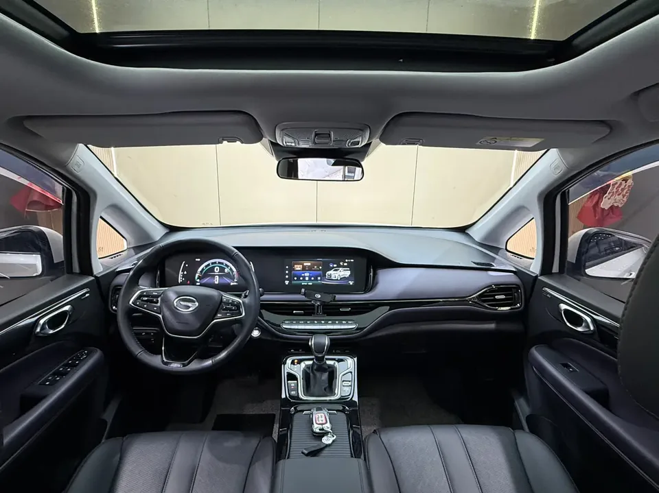 GAC Trumpchi M6 MAX 270T WDCT Premium Edition 2025 — миниатюра 3