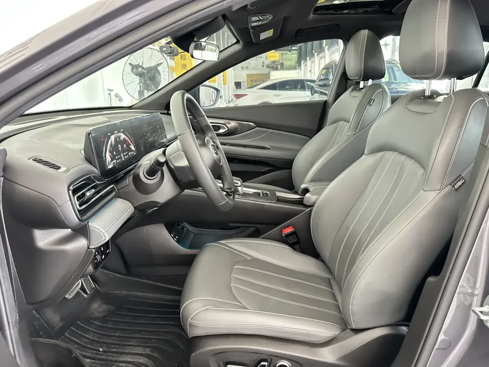 GAC Trumpchi Empow Shadow Leopard 270T DCT R-Style 2024 — thumbnail 5