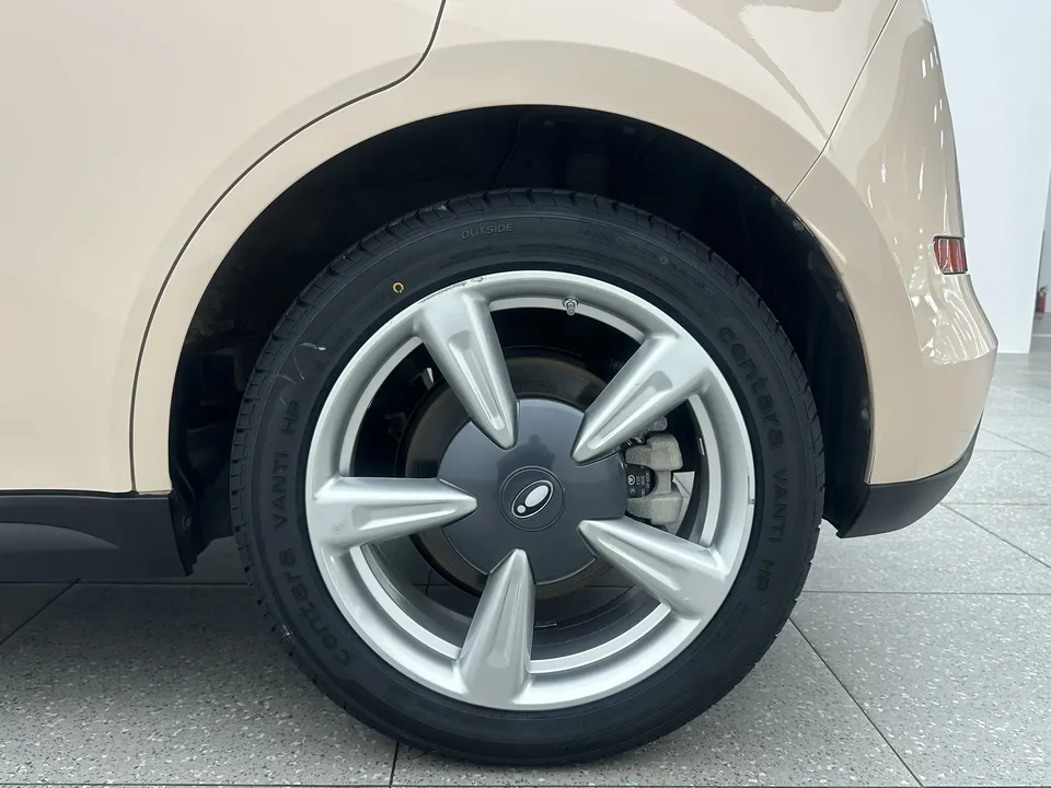 ORA Euler good cat Euler good cat 401km standard range luxury lithium iron phosphate 2023 — thumbnail 3