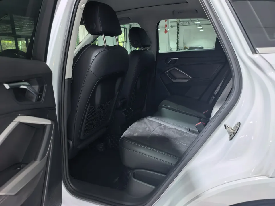 Audi Q3 Q3 Audi Q3 2023 35 TFSI Fashionable and Dynamic 2023 — thumbnail 3
