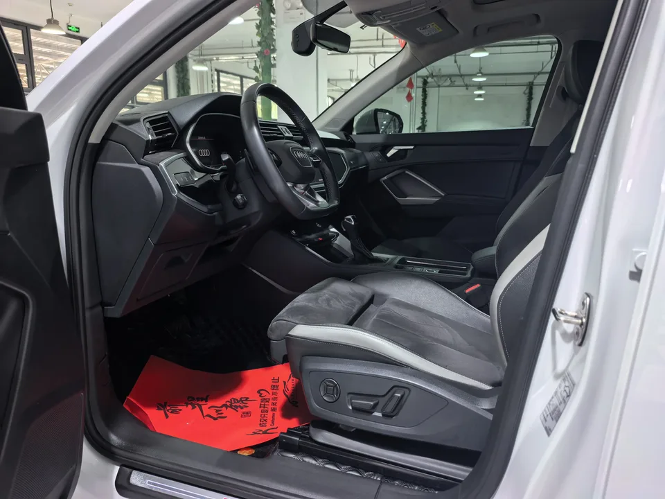 Audi Q3 Q3 Audi Q3 2023 35 TFSI Fashionable and Dynamic 2023 — thumbnail 5
