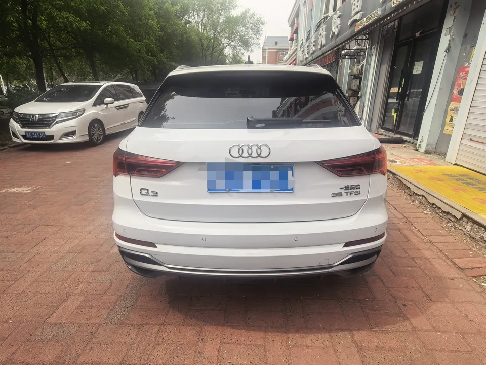 Audi Q3 Q3 Audi Q3 2023 35 TFSI Fashionable and Dynamic 2023 — thumbnail 5