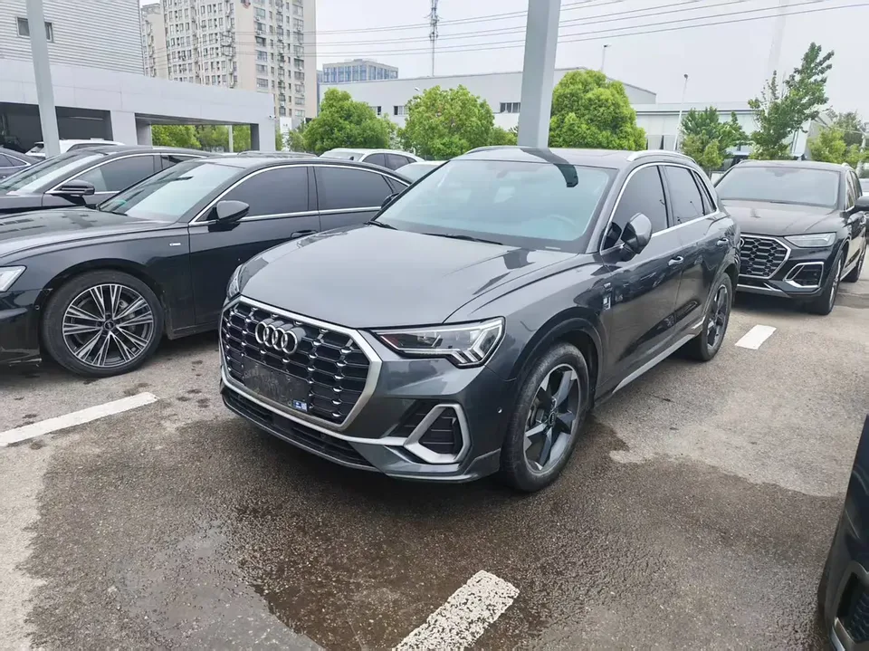 Audi Q3 Audi Q3 35 TFSI Stylish Dynamic 2022 — photo 1, buy with delivery to Moscow