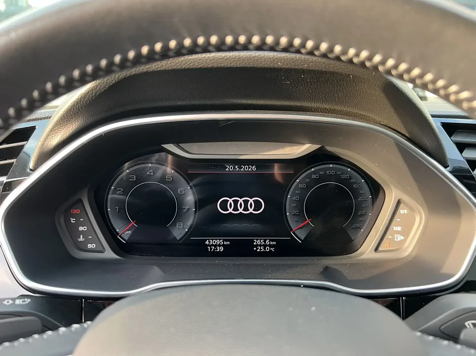 Audi Q3 Audi Q3 35 TFSI Stylish Dynamic 2022 — thumbnail 4