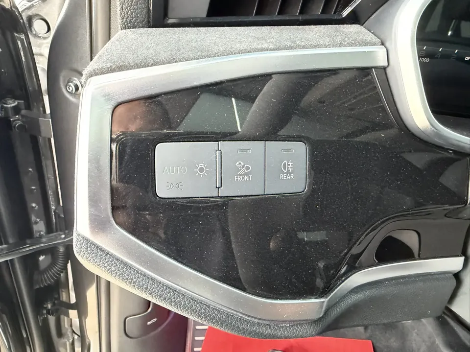 Audi Q3 Audi Q3 2023 35 TFSI Fashionable and Dynamic 2023 — миниатюра 5
