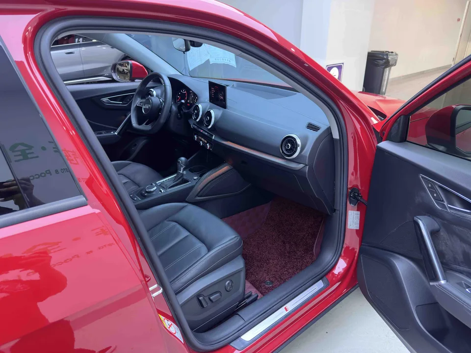 Audi Q2L Q2L Audi Q2L 2022 35 TFSI Fashion Dynamic Edition 2022 — миниатюра 4