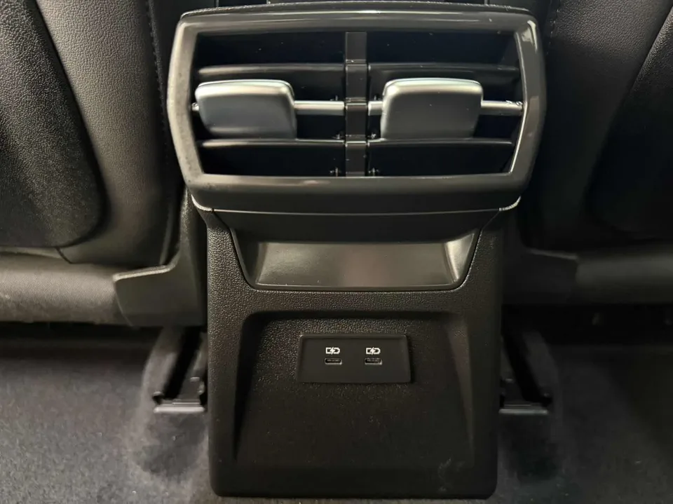 Audi A3 facelift A3L Limousine 35 TFSI stylish and sporty 2023 — миниатюра 3