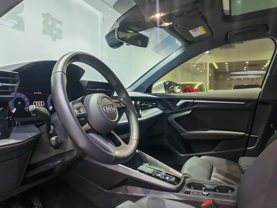 Audi A3 A3 facelift Sportback 35 TFSI stylish and sporty 2023 — thumbnail 4