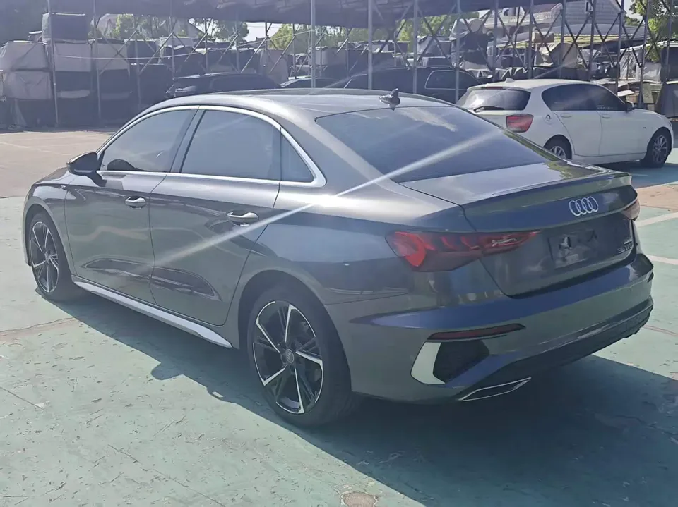 Audi A3 Audi A3 A3L Limousine 35 TFSI Stylish Sports 2022 — thumbnail 4