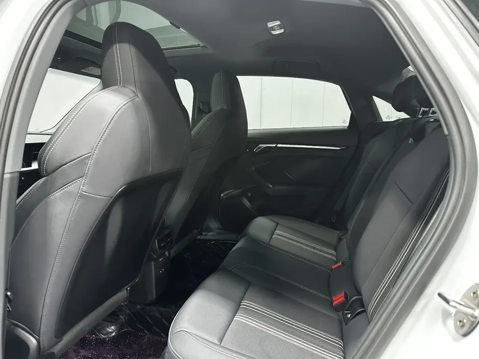 Audi A3 A3L Limousine 35 TFSI Fashion Sports 2022 — миниатюра 5