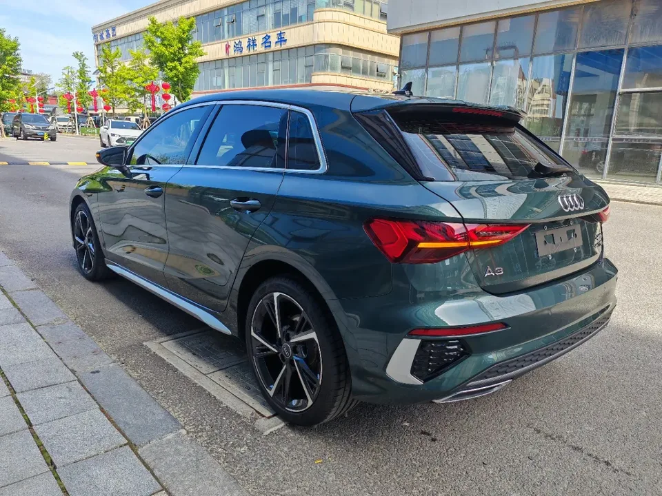 Audi A3 Sportback 35 TFSI Fashionable and Elegant 2022 — миниатюра 4