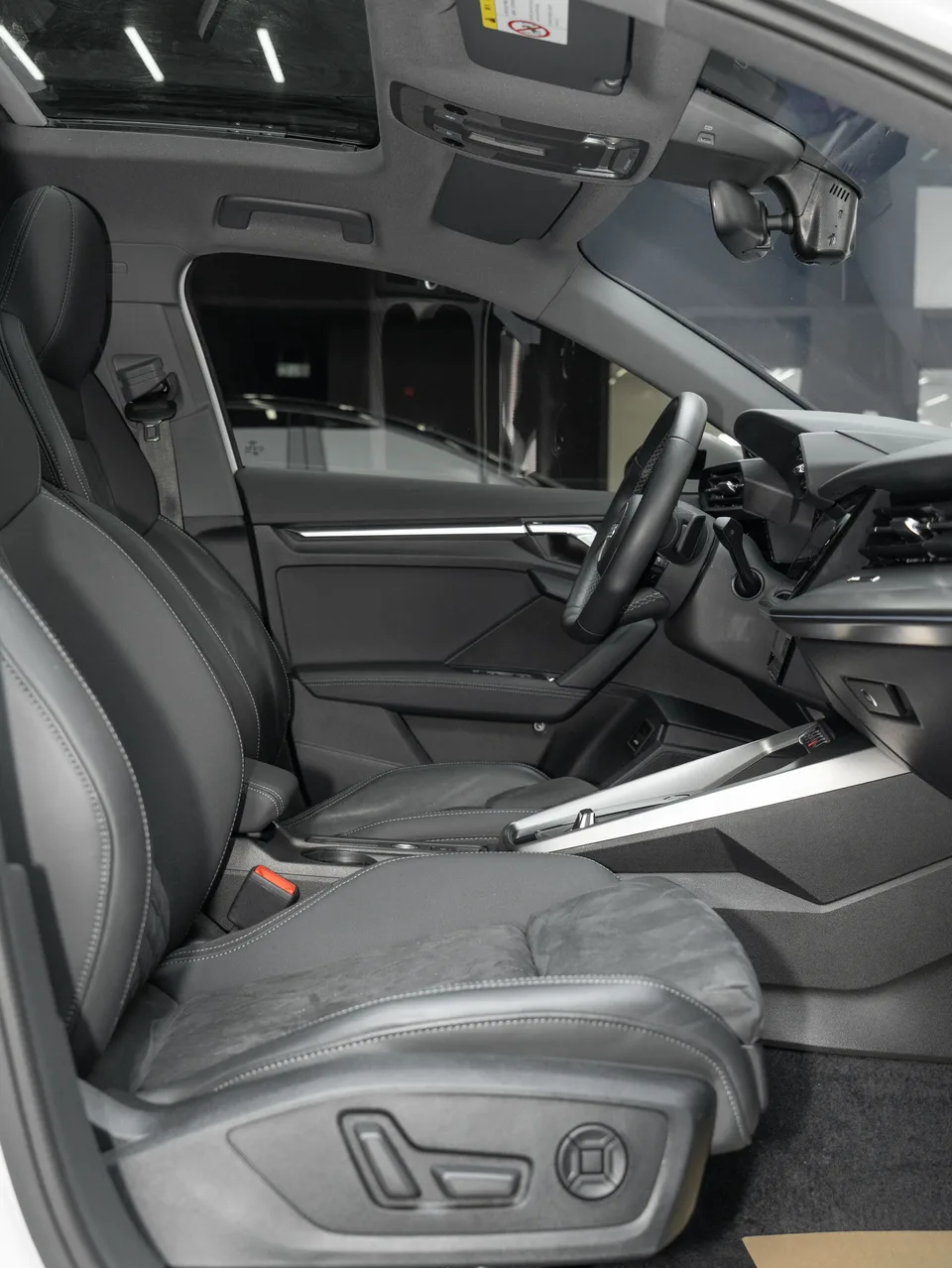 Audi A3 Audi A3 A3L Limousine 35 TFSI Luxury Sports 2023 — thumbnail 5