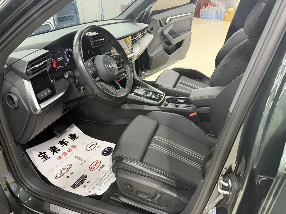 Audi A3 A3L Limousine 35 TFSI Fashion Sports 2023 — миниатюра 5