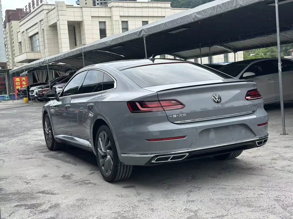 Volkswagen Arteon 380TSI Eye-catching Edition 2024 — миниатюра 4