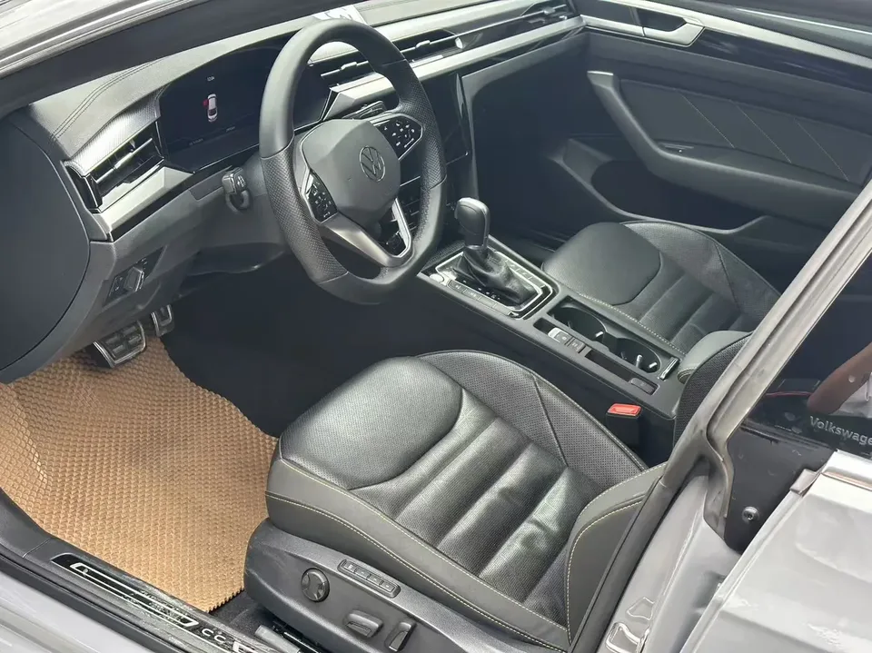 Volkswagen Arteon 380TSI Eye-catching Edition 2024 — миниатюра 5