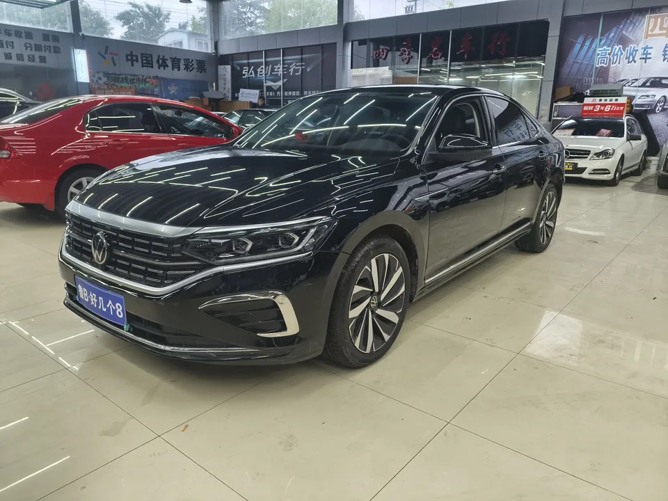 Volkswagen Passat 2023