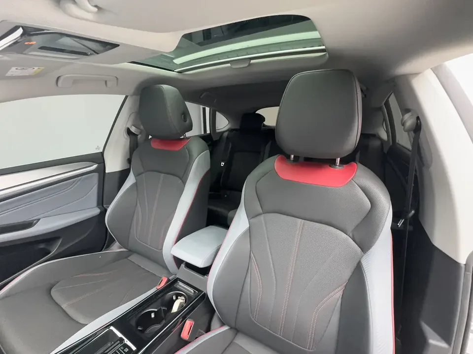 Volkswagen Lamando Lingdu Lingdu L 280TSI DSG Cool Edition 2022 — миниатюра 5