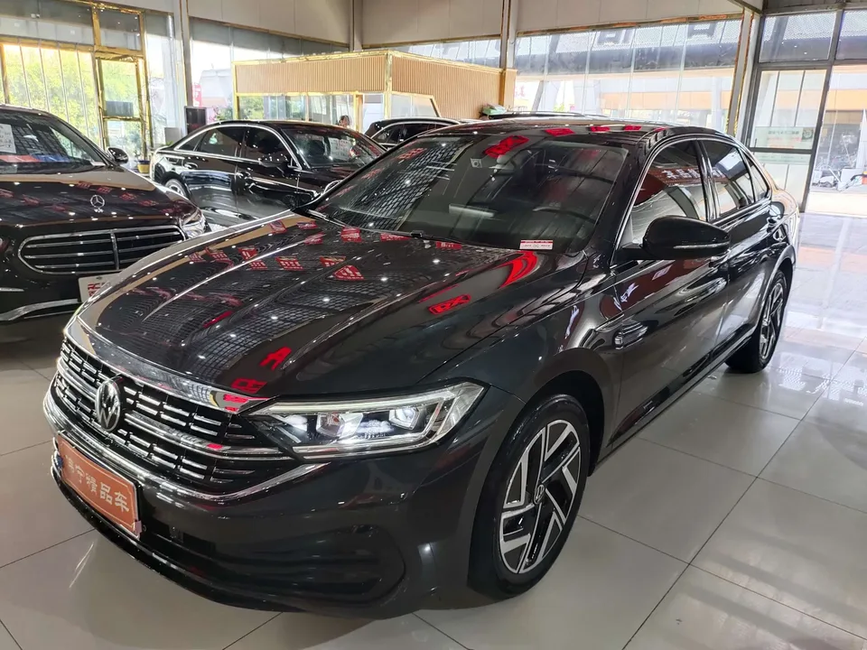 Volkswagen Sagitar 2023