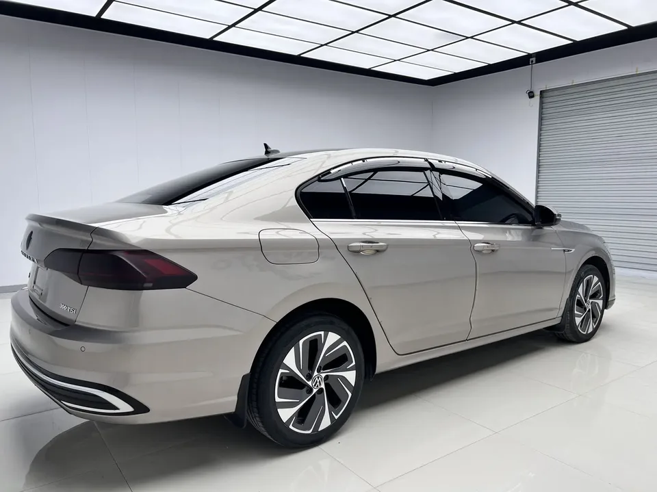 Volkswagen Bora Bora 2023 280TSI DSG Premium Edition 2023 — миниатюра 2