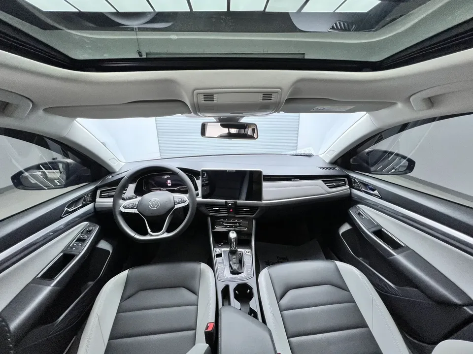 Volkswagen Bora Bora 2023 280TSI DSG Premium Edition 2023 — миниатюра 3