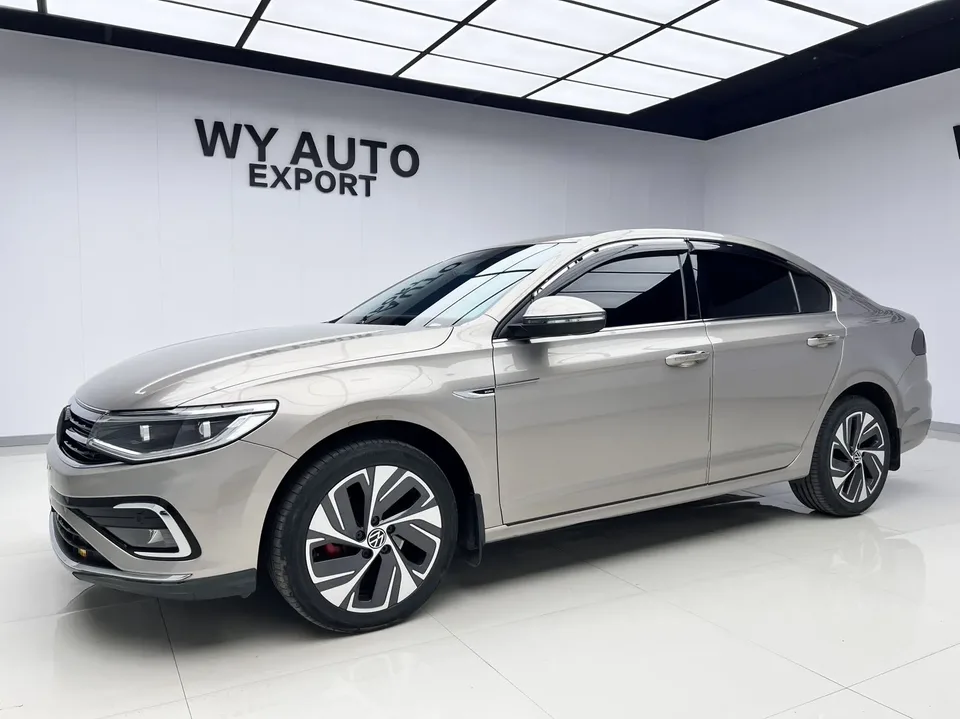 Volkswagen Bora 2023