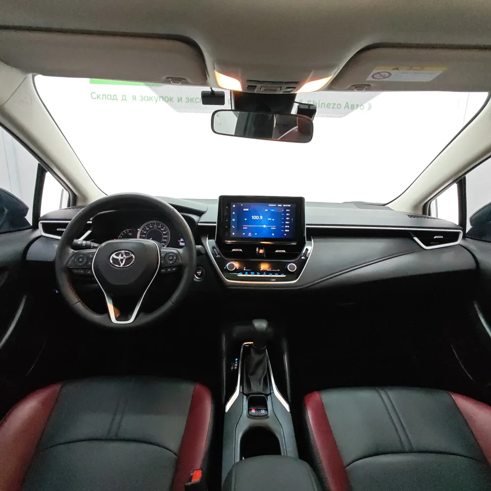 Toyota Corolla 1.5L CVT GR SPORT sports version 2022 — миниатюра 3