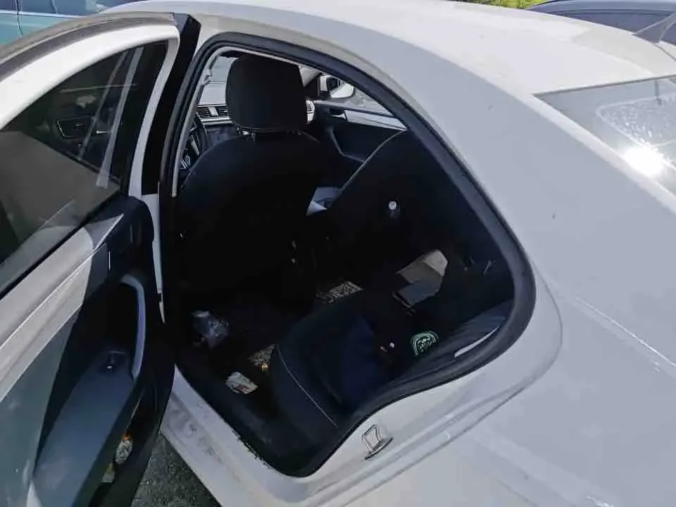 Skoda Xin Rui 1.5L Automatic Comfort Edition 2022 — миниатюра 2