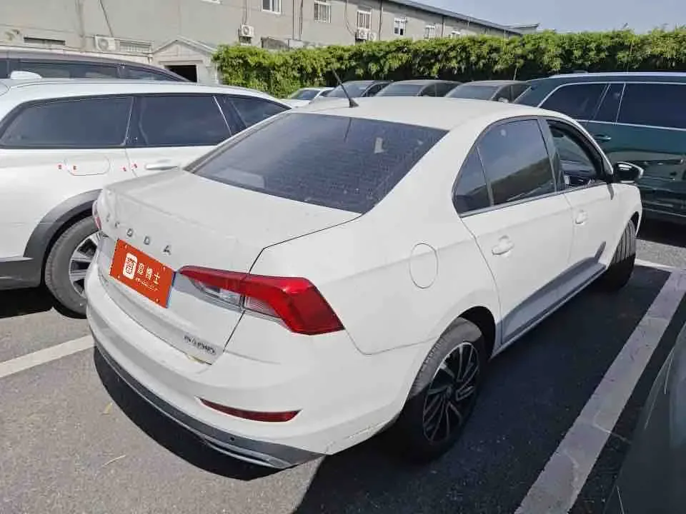 Skoda Xin Rui 1.5L Automatic Comfort Edition 2022 — миниатюра 4