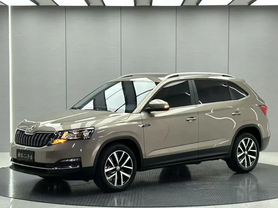 Skoda Comek Comek 1.5L Automatic Comfort Edition 2023 — photo 1, buy with delivery to Moscow