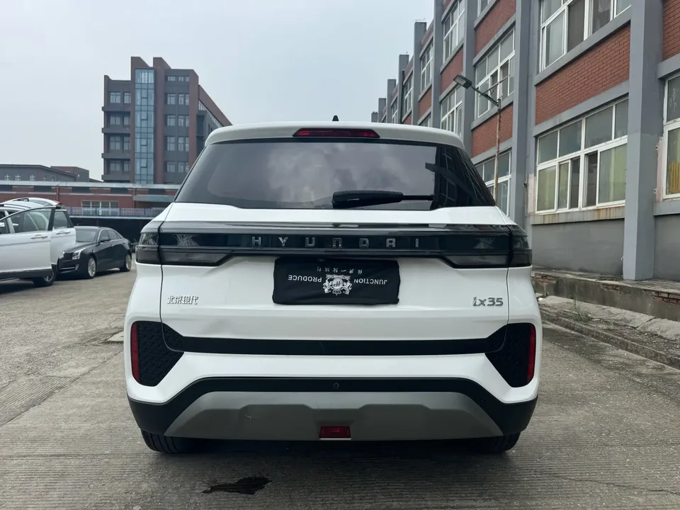 Hyundai ix35 Hyundai ix35 2021 2.0L Automatic 2WD Leading Edition GLS 2023 — миниатюра 4