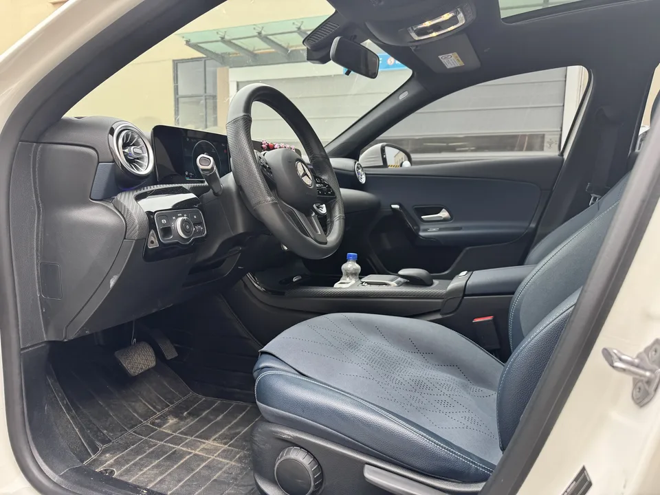 Mercedes-Benz Klasa A Mercedes Benz A Class A 180 L Sports Sedan 2022 — thumbnail 5