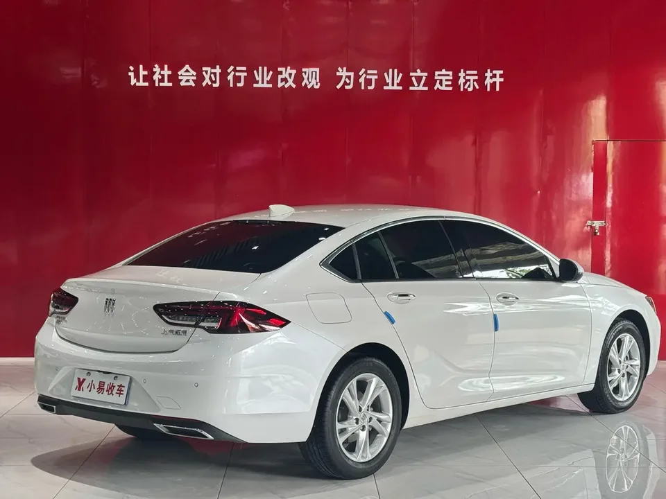 Buick Majesty Regal 2024 25T Super Edition 2024 — миниатюра 2