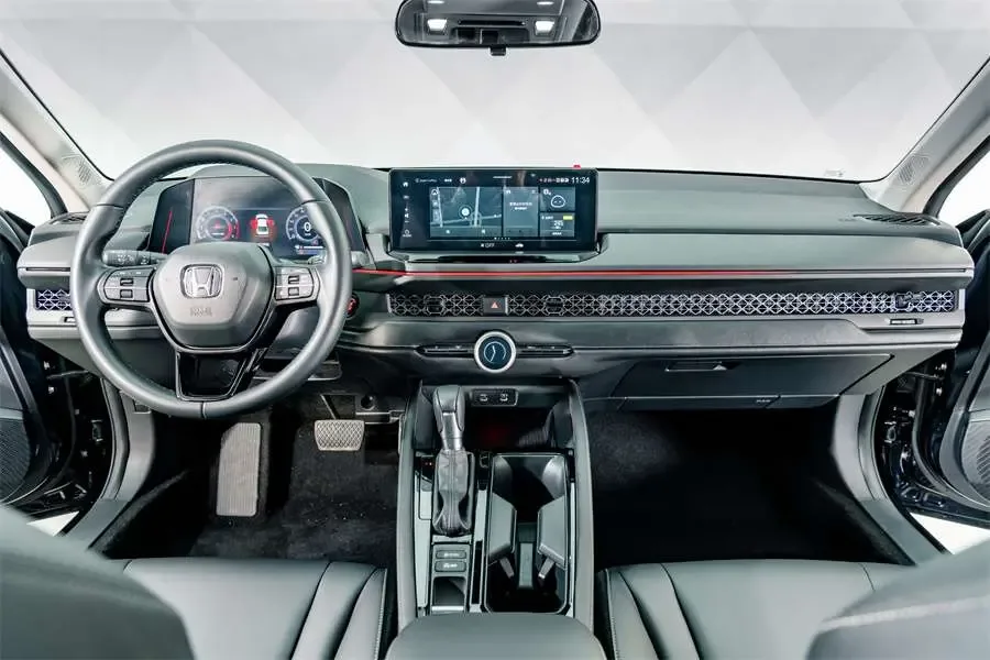 Honda Accord Accord RuiTong 260TURBO Smart Edition 2023 — миниатюра 4