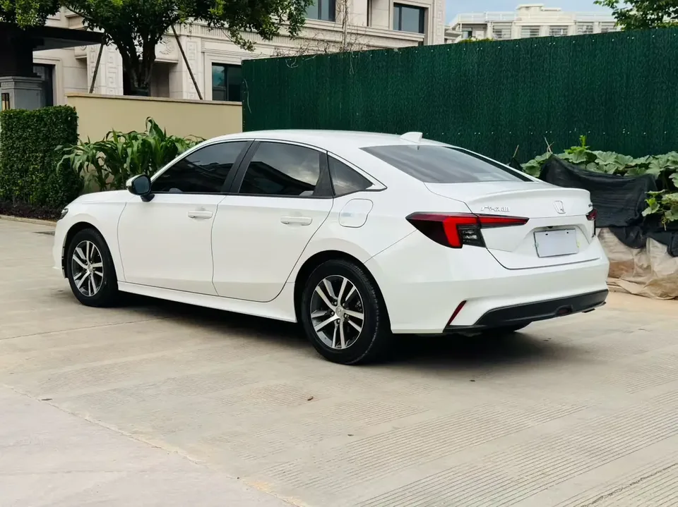 Honda Integra 240TURBO CVT Leading Edition 2023 — миниатюра 4