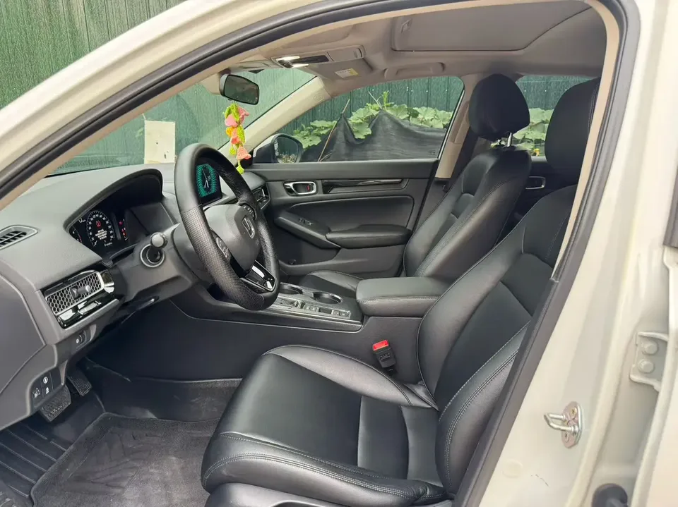 Honda Integra 240TURBO CVT Leading Edition 2023 — миниатюра 5