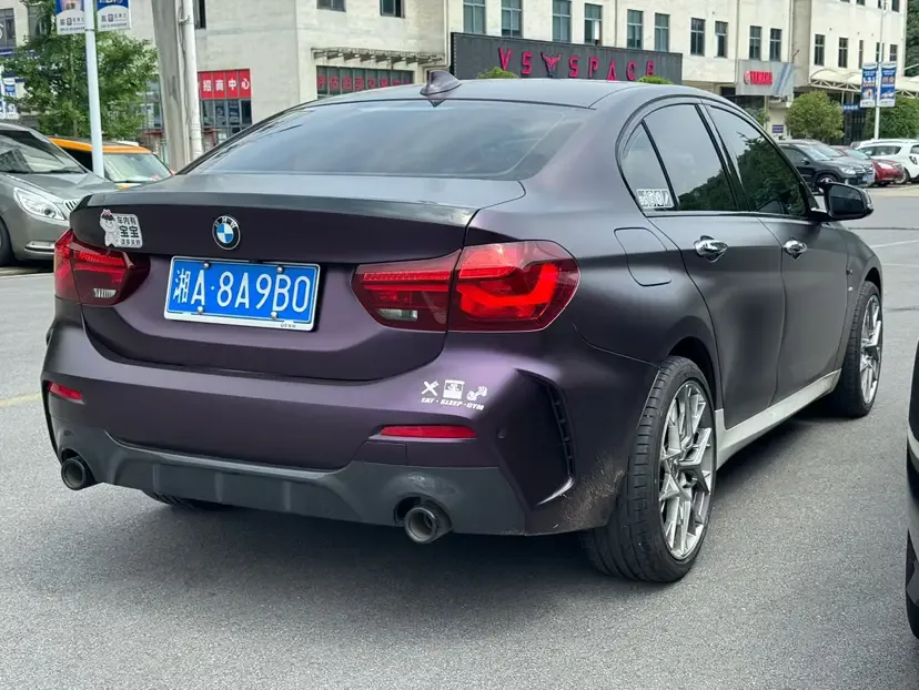 BMW 1 Series 1 Series BMW 1 Series 2023 125i M Sport Night Edition 2023 — thumbnail 2