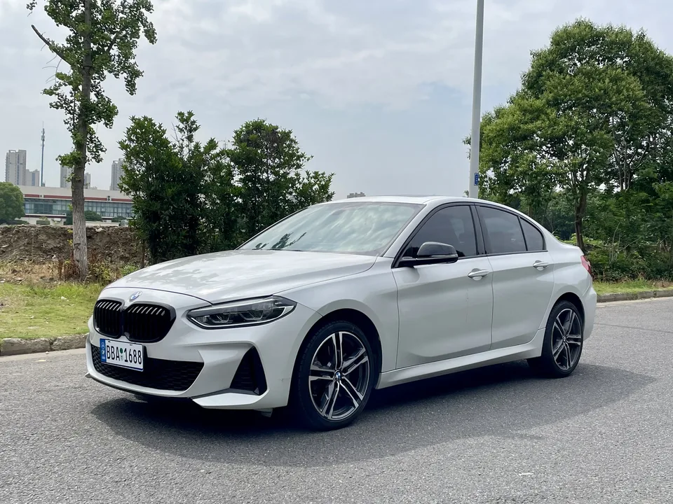 BMW 1 Series 2023