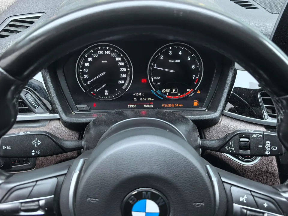 BMW X1 BMW X1 2022 sDrive25Li Leading Edition 2022 — миниатюра 3