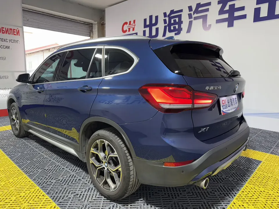 BMW X1 BMW X1 2022 sDrive20Li Fashion Edition 2023 — миниатюра 2