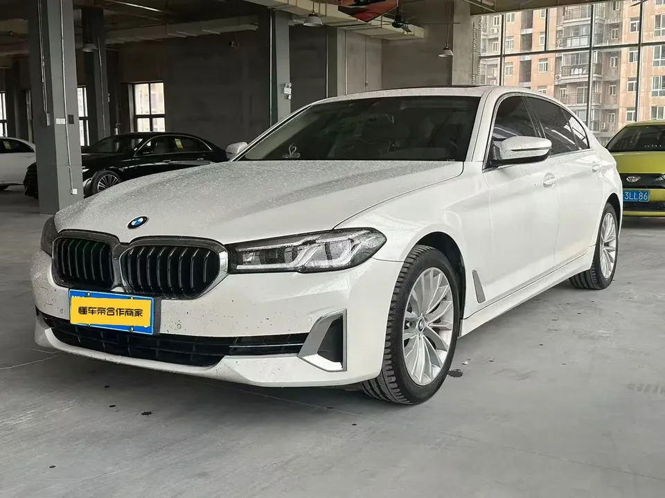 BMW 5 Series 2022