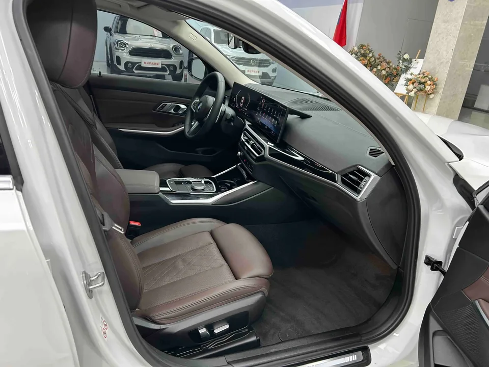 BMW 3 Series BMW 3 Series 2023 320i M Sport Package 2023 — миниатюра 3