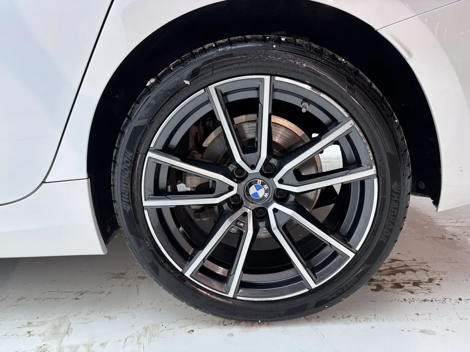 BMW 3 Series BMW 3 Series 2023 320Li M Sport Package 2023 — миниатюра 3