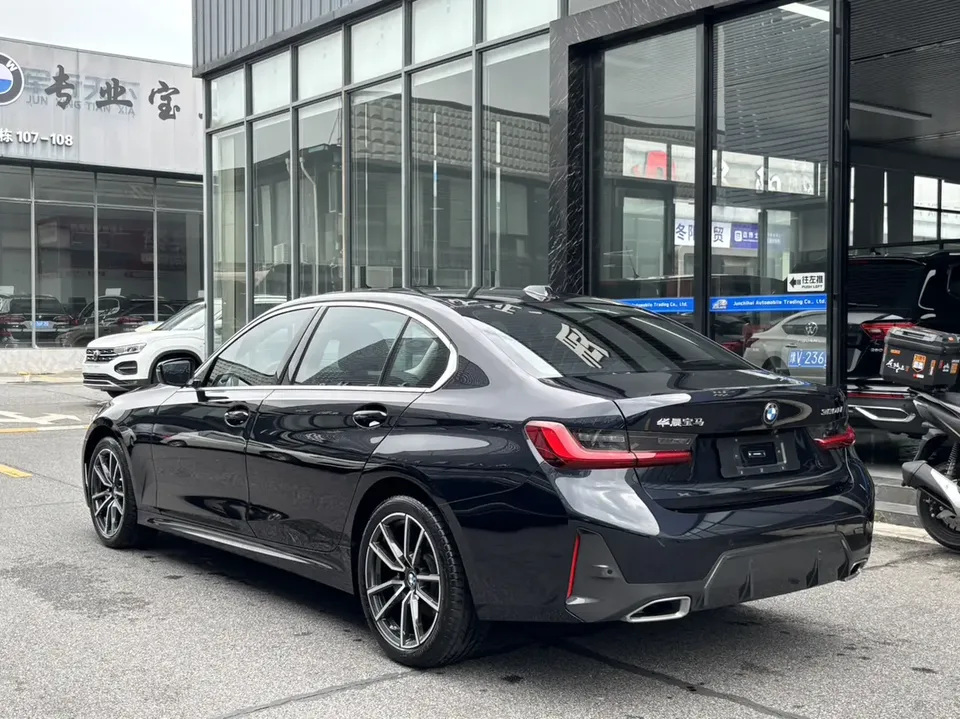 BMW 3 Series BMW 3 Series 2023 320Li M Sport Package 2023 — миниатюра 4