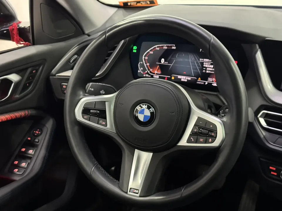 BMW 2 Series 225i 4-Door Coupe M Sport Night Edition 2022 — миниатюра 4