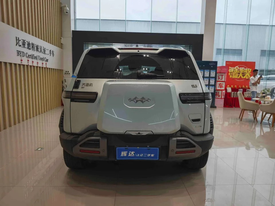 BYD Leopard Titanium 3 501KM Rear-wheel Drive Intelligent Driving Max Edition 2025 — миниатюра 5