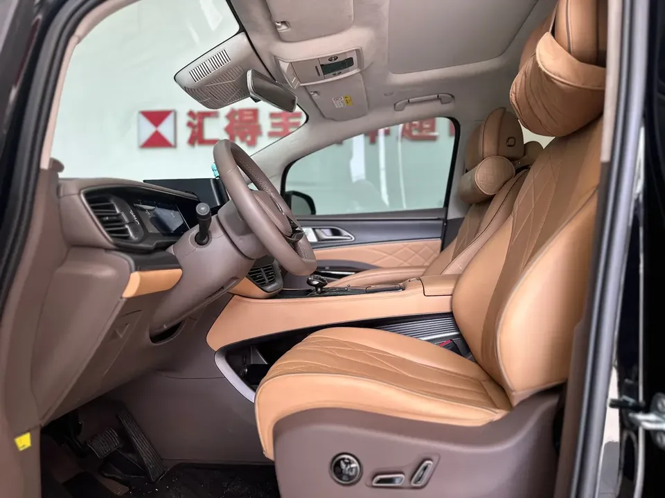Denza D9 DM D9 DM 970 4WD flagship model 2023 — thumbnail 5