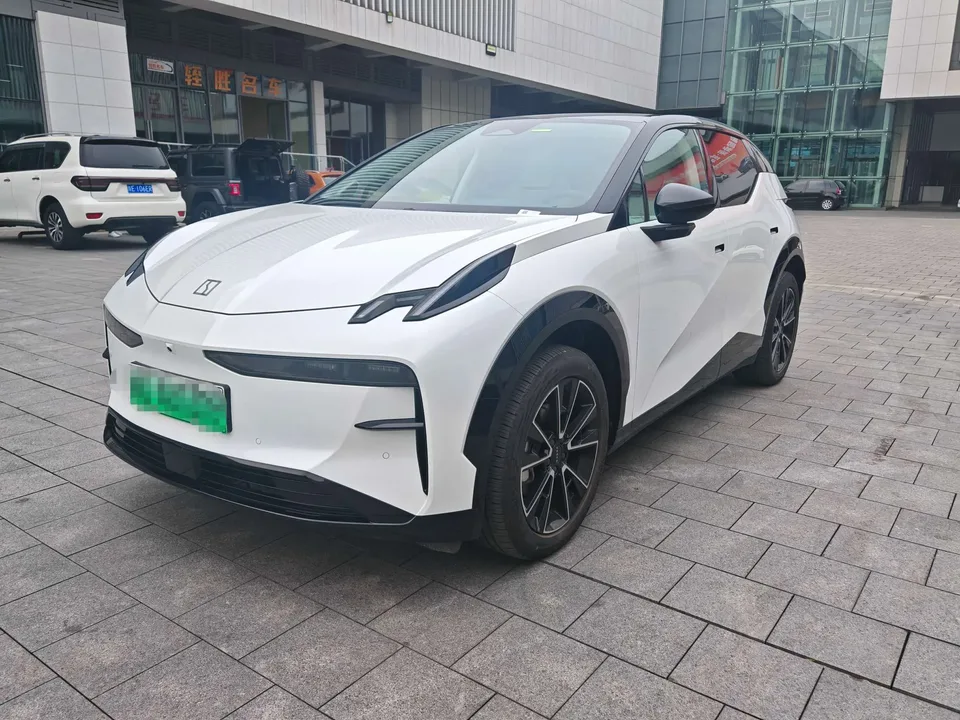 Zeekr X 2024