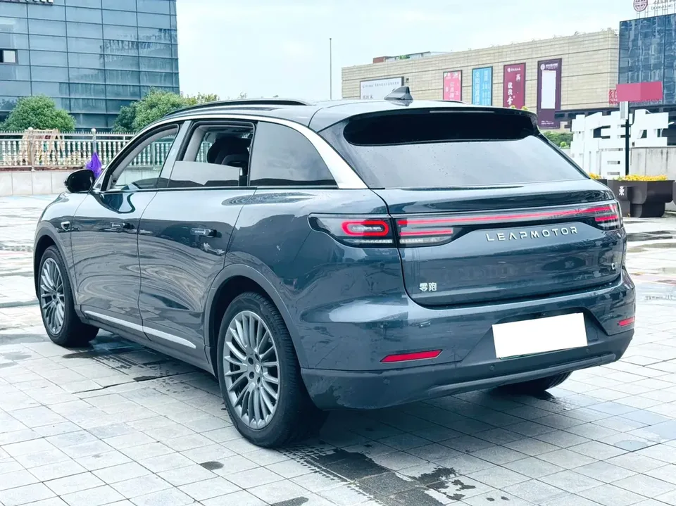 Leapmotor Zero running C11 500 Comfort Edition 2023 — миниатюра 4